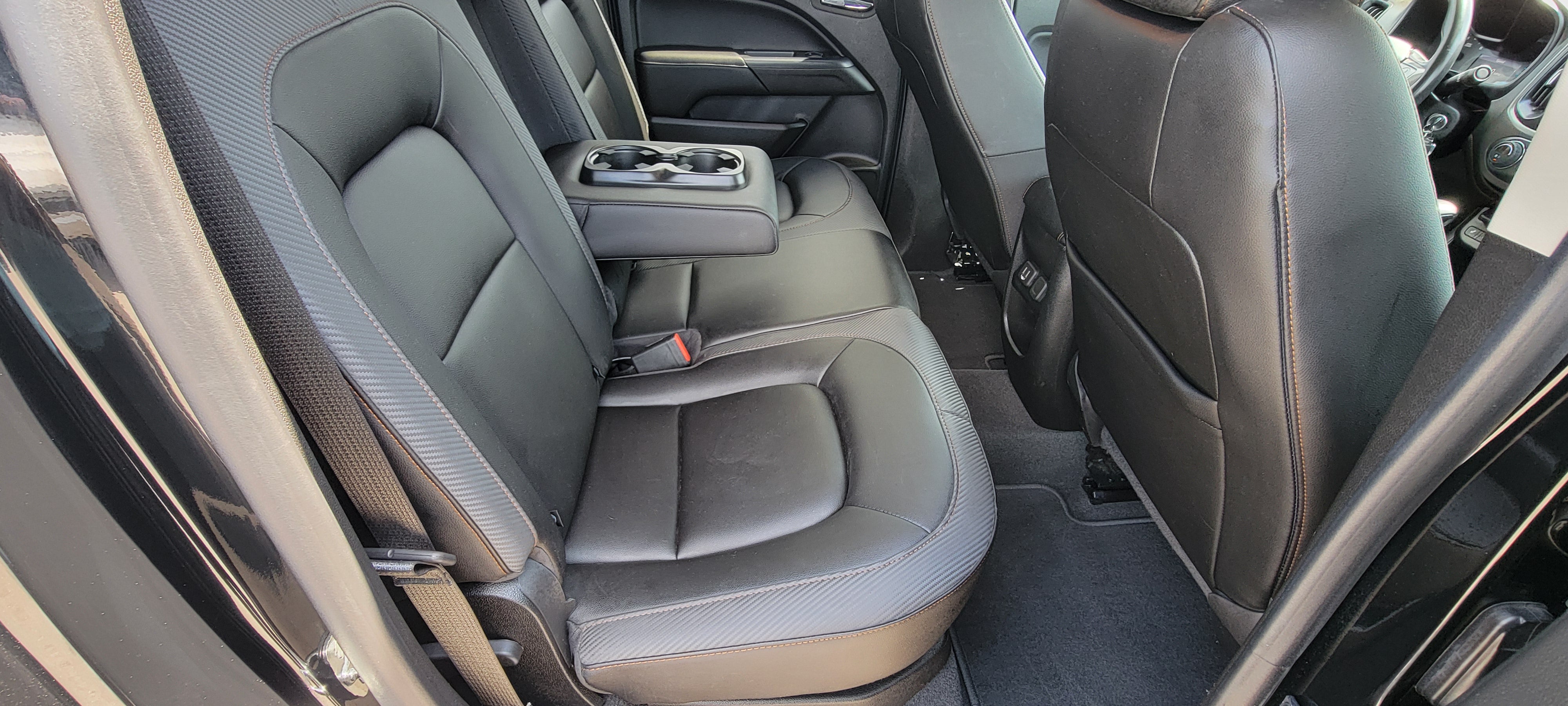2022 GMC Canyon AT4 - Leather