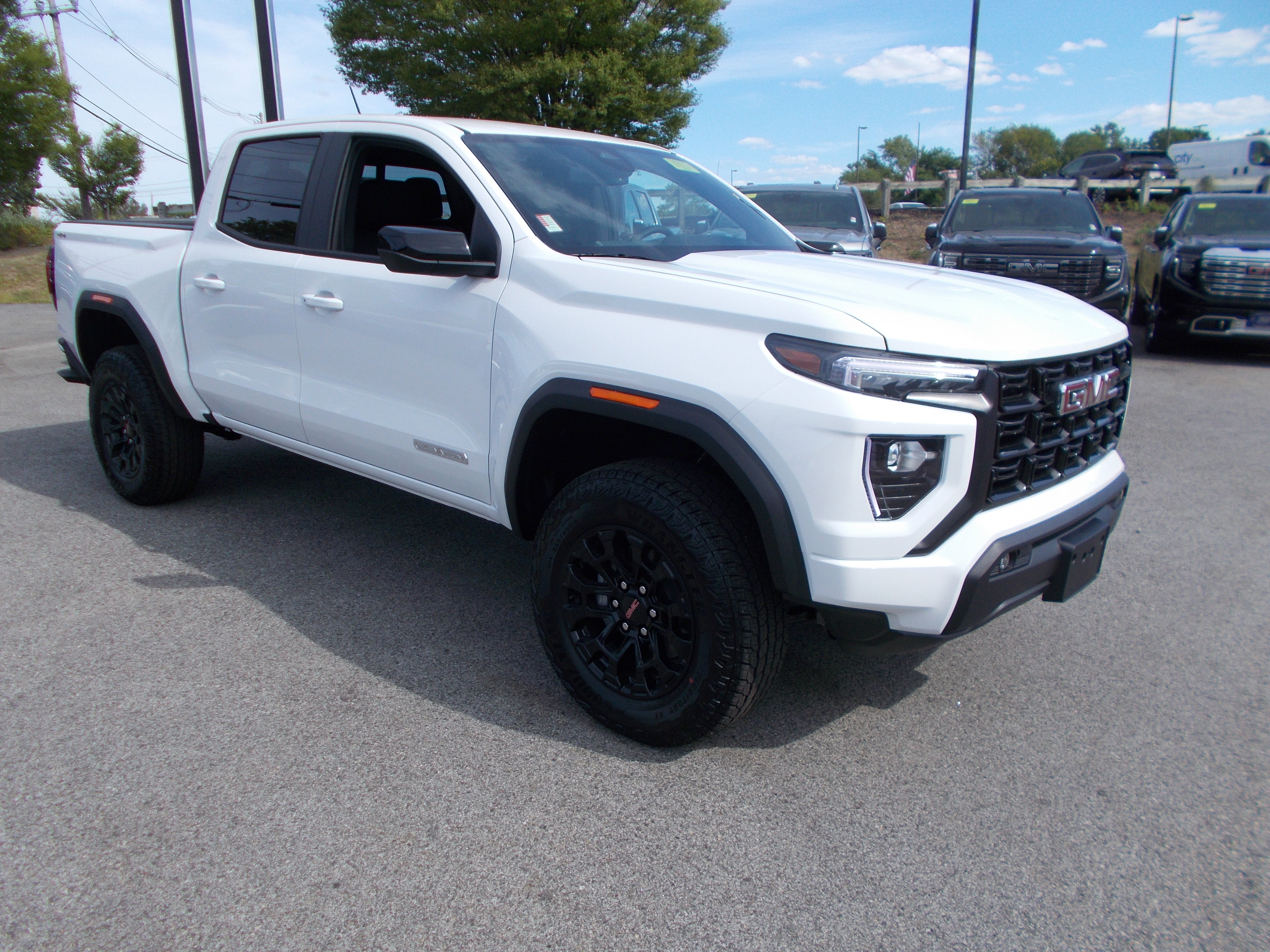 2026 GMC Canyon Elevation