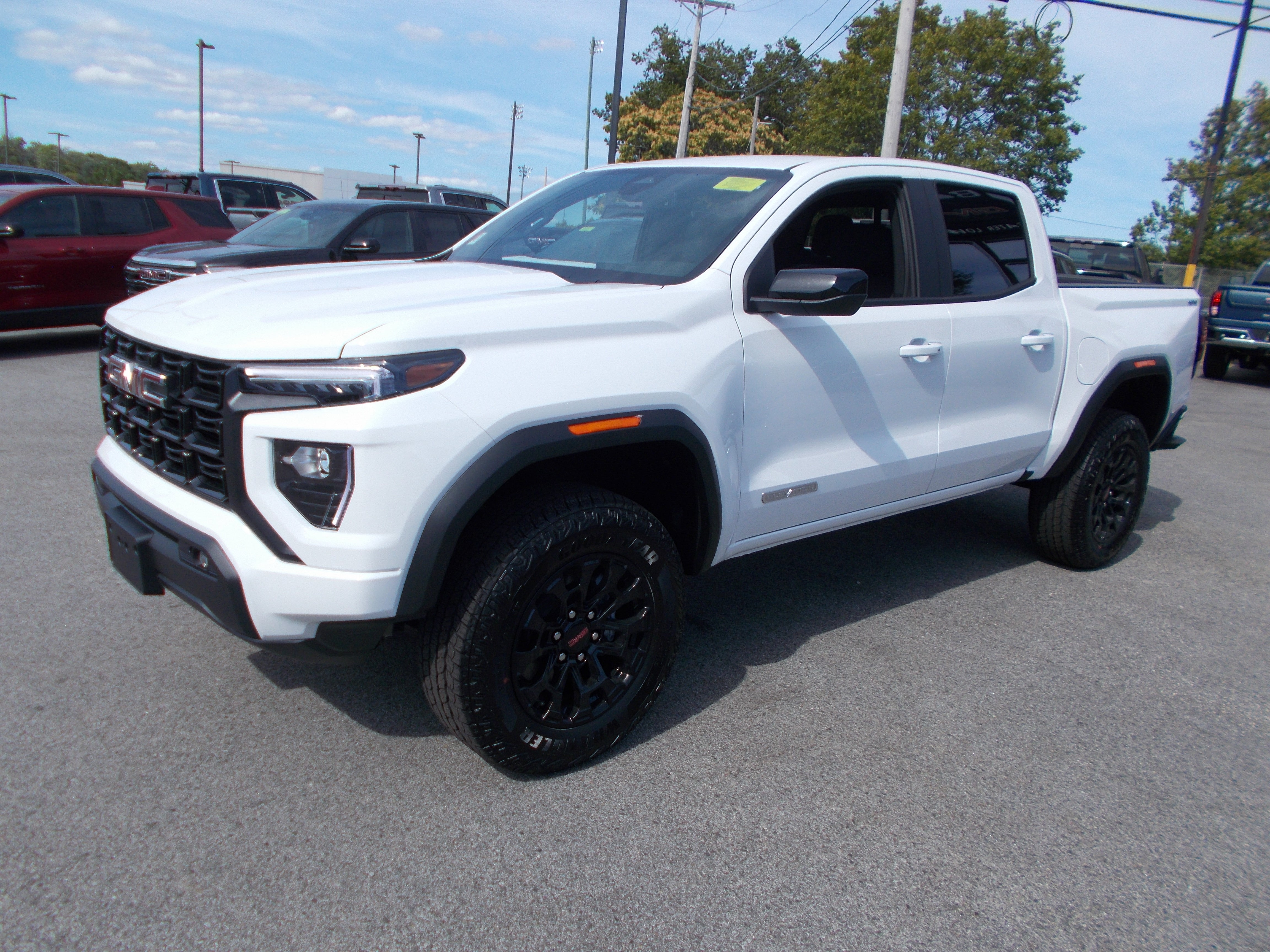 2026 GMC Canyon Elevation