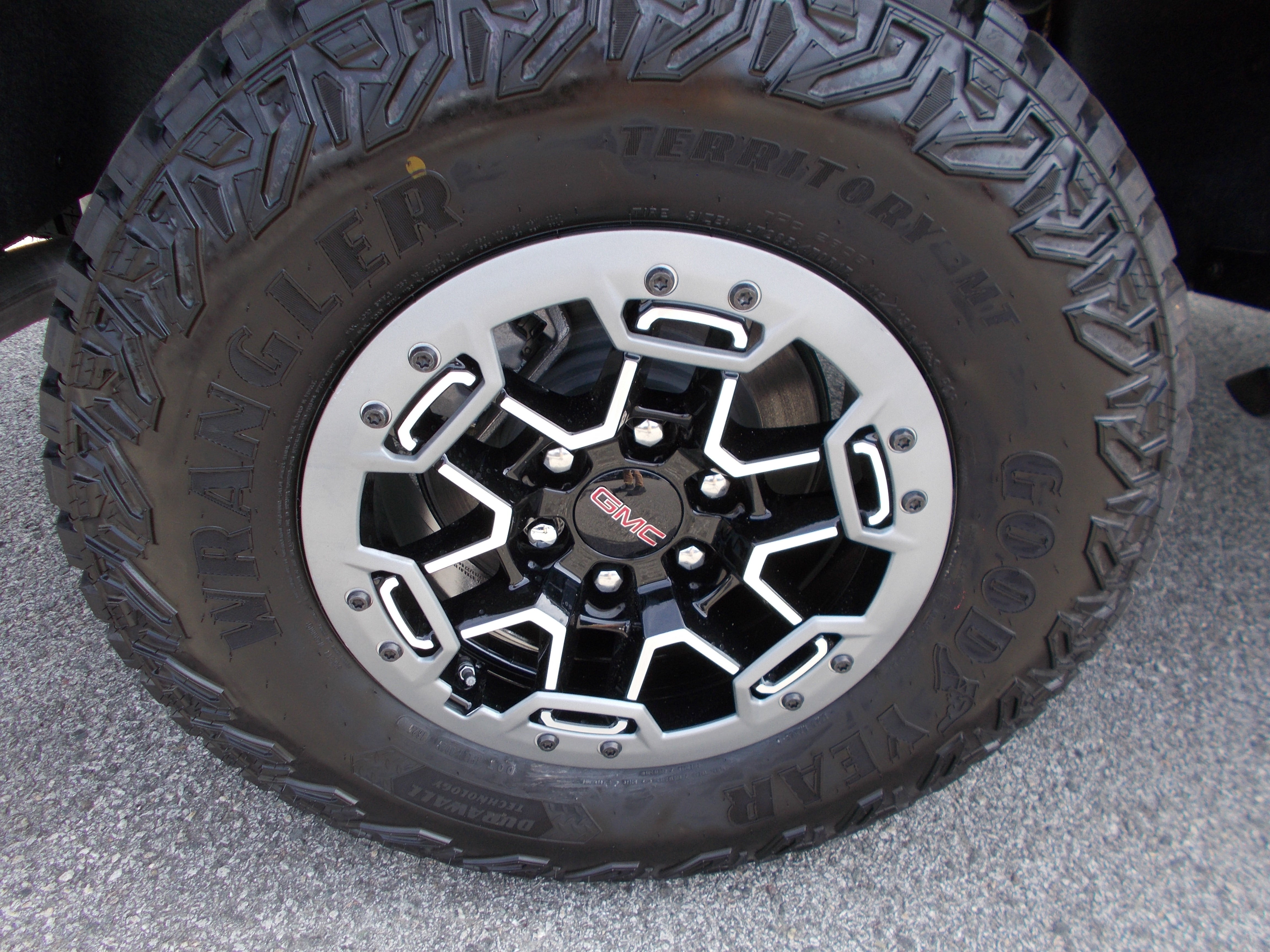 2026 GMC Canyon AT4X