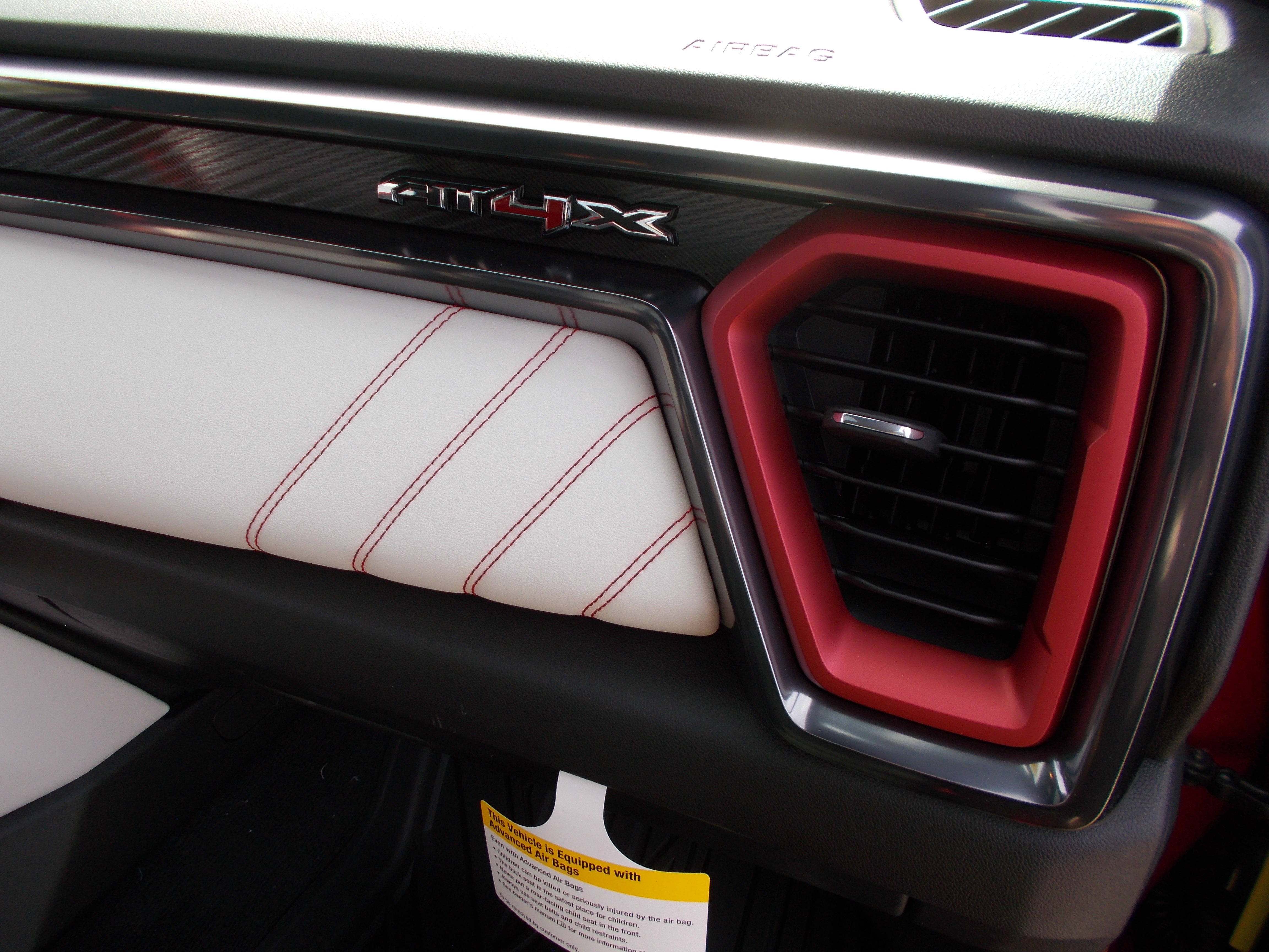 2026 GMC Canyon AT4X