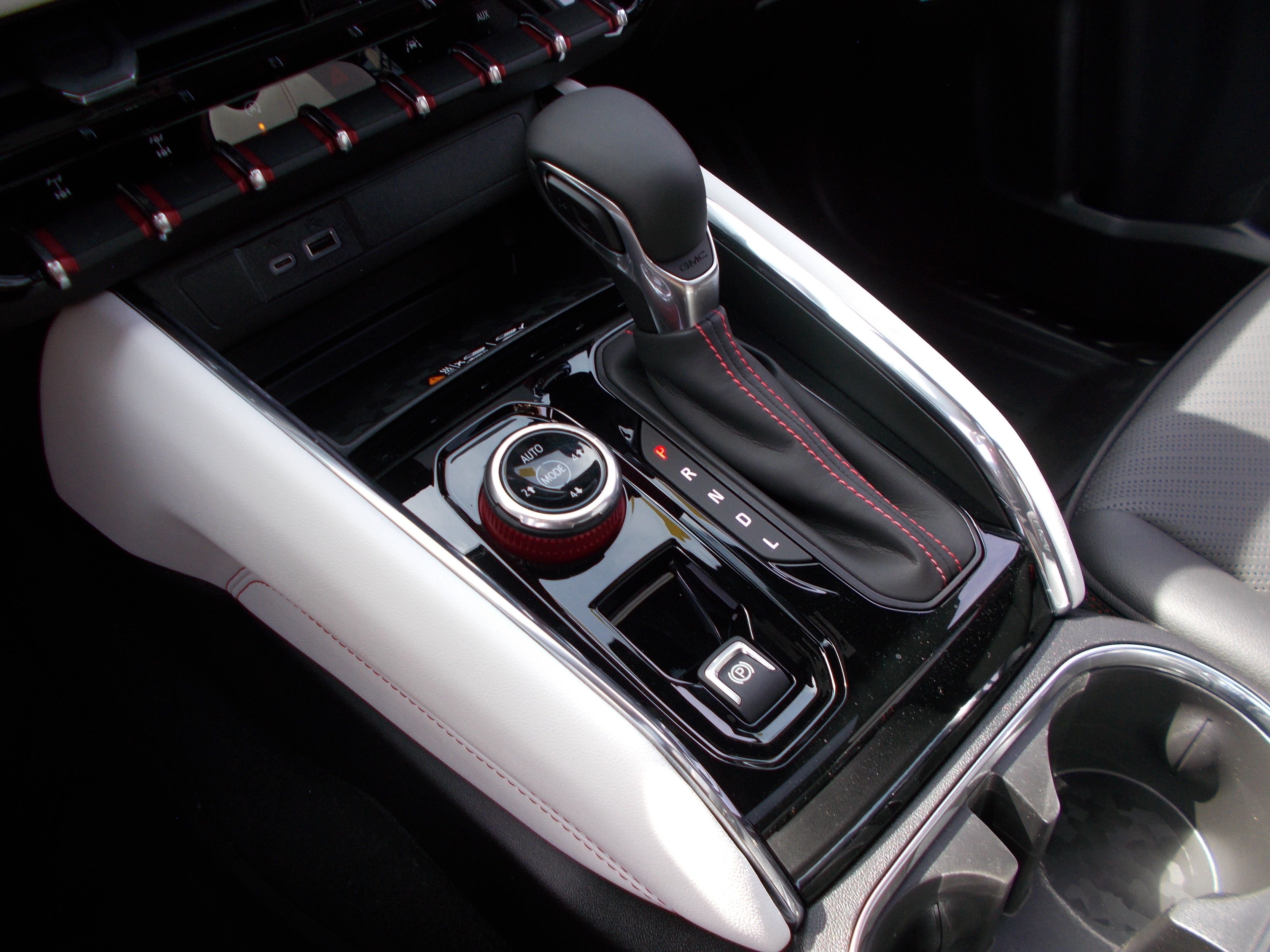 2026 GMC Canyon AT4X