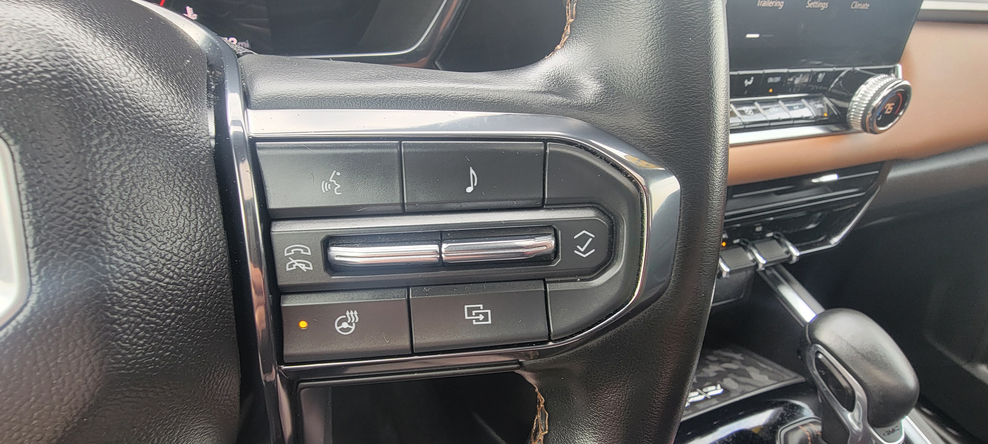 2023 GMC Canyon AT4