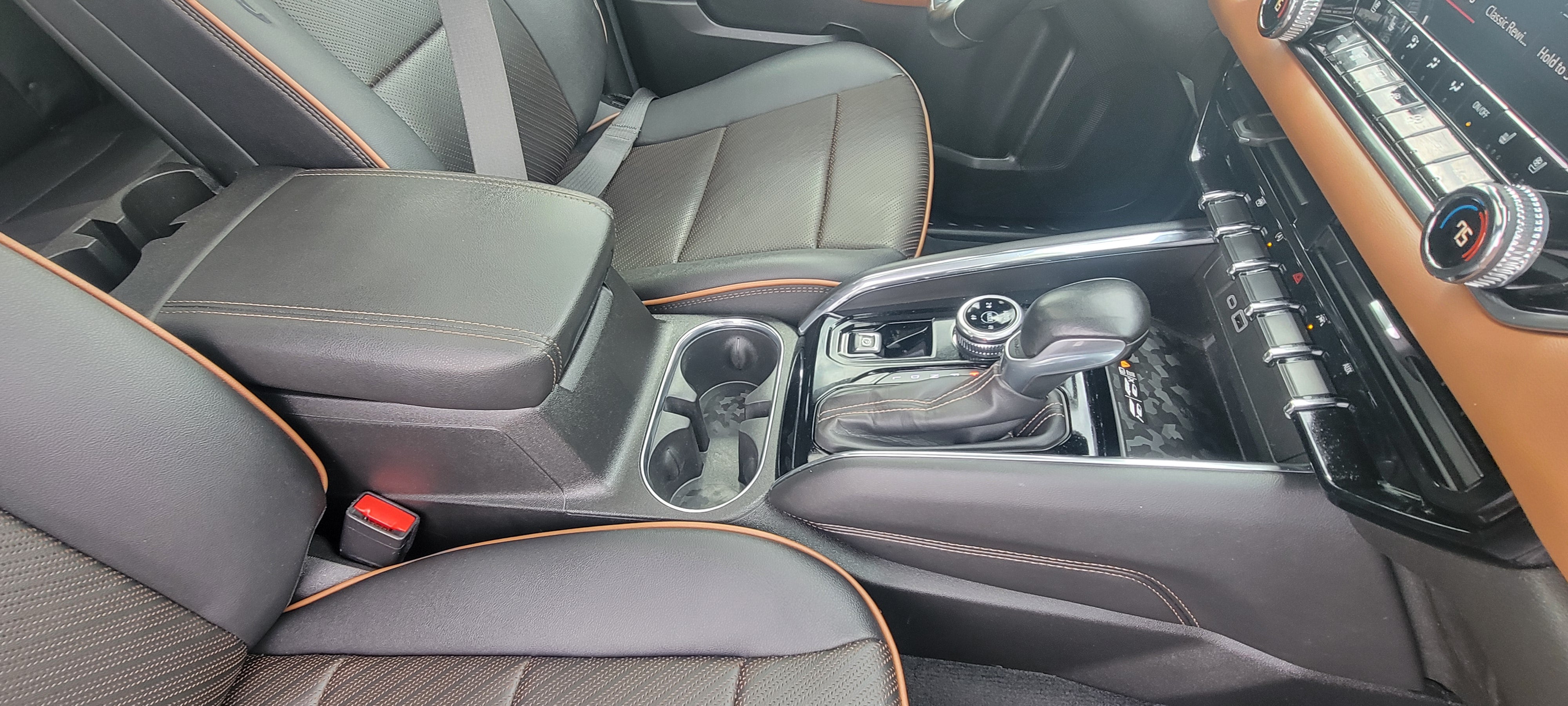 2023 GMC Canyon AT4