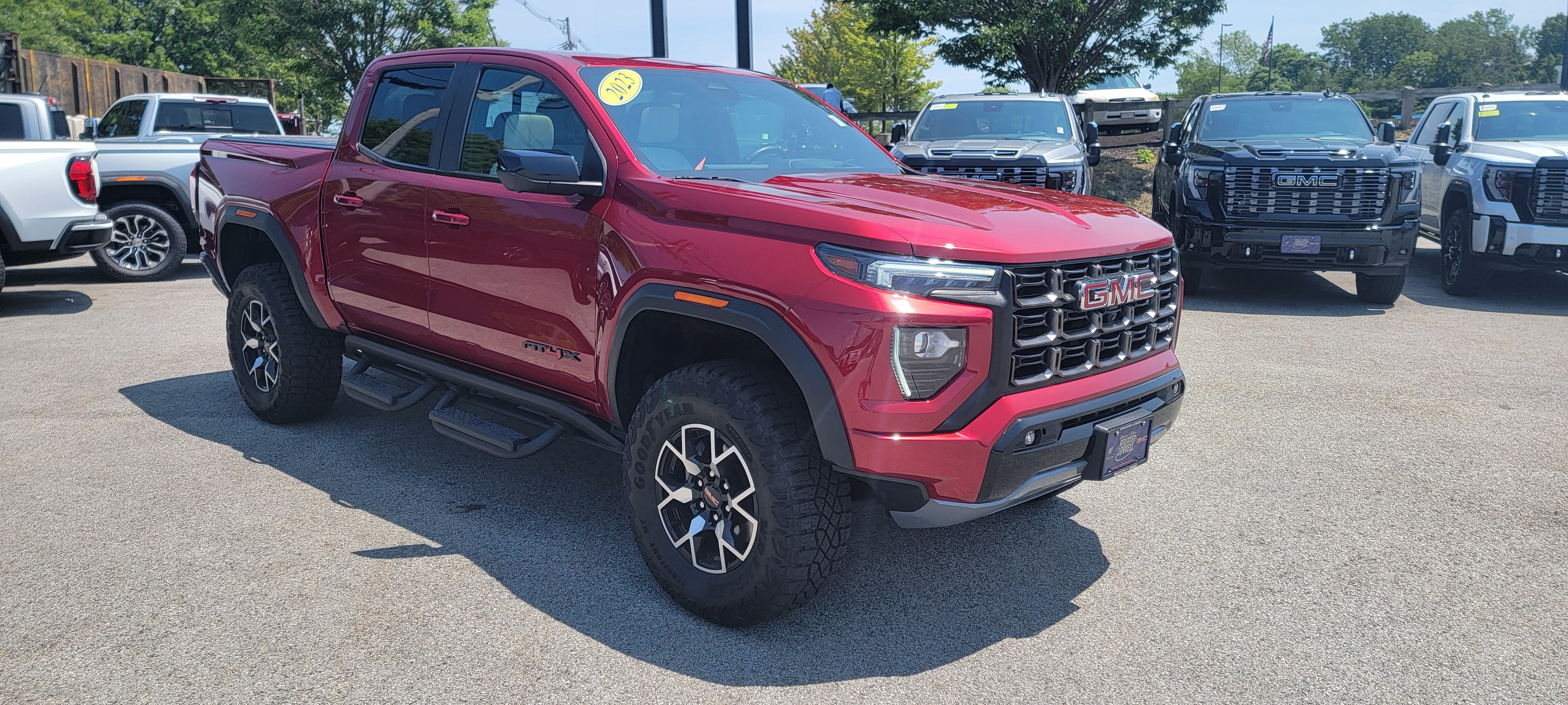 2023 GMC Canyon AT4X