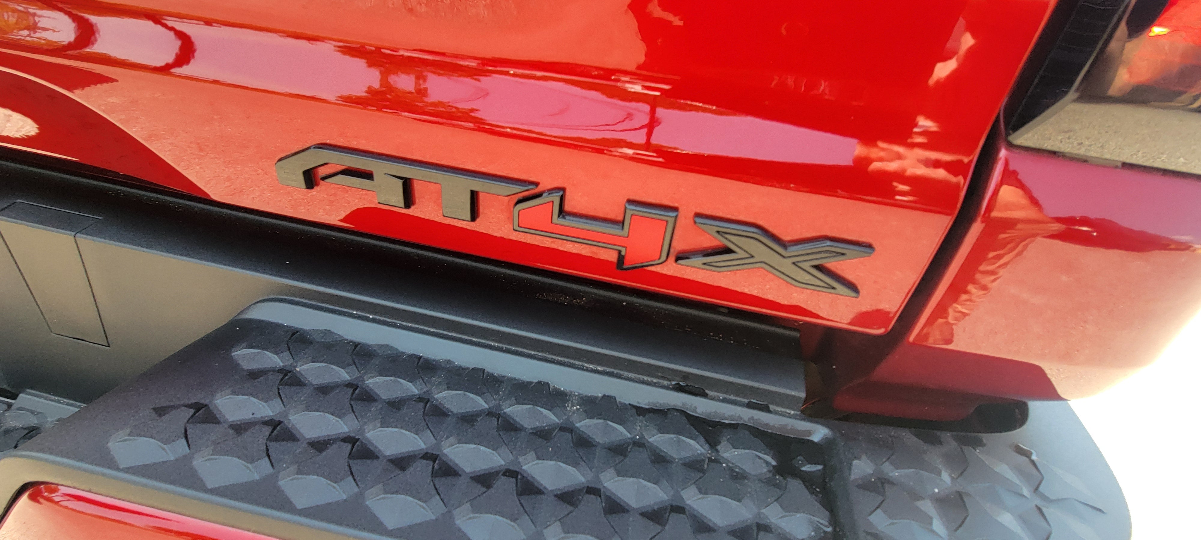2023 GMC Canyon AT4X