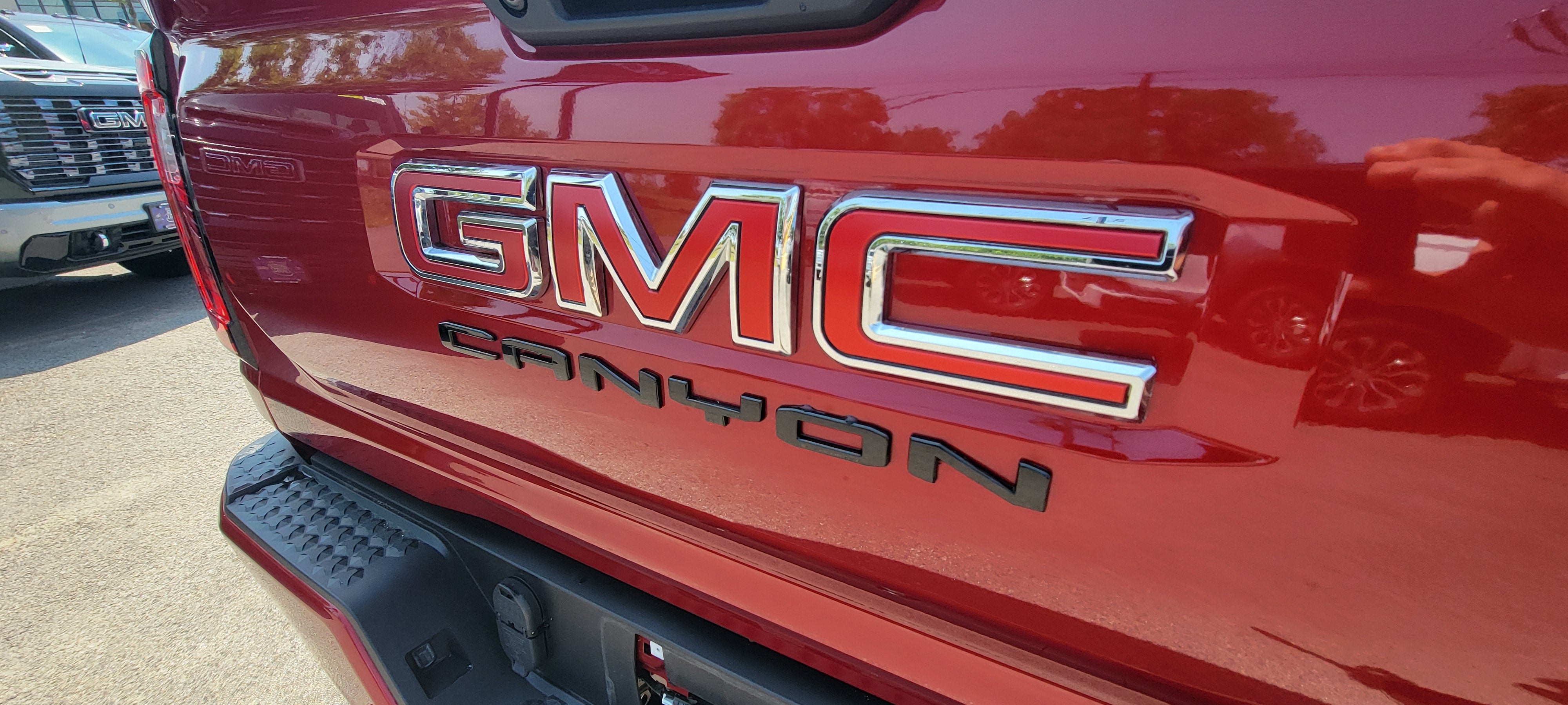 2023 GMC Canyon AT4X
