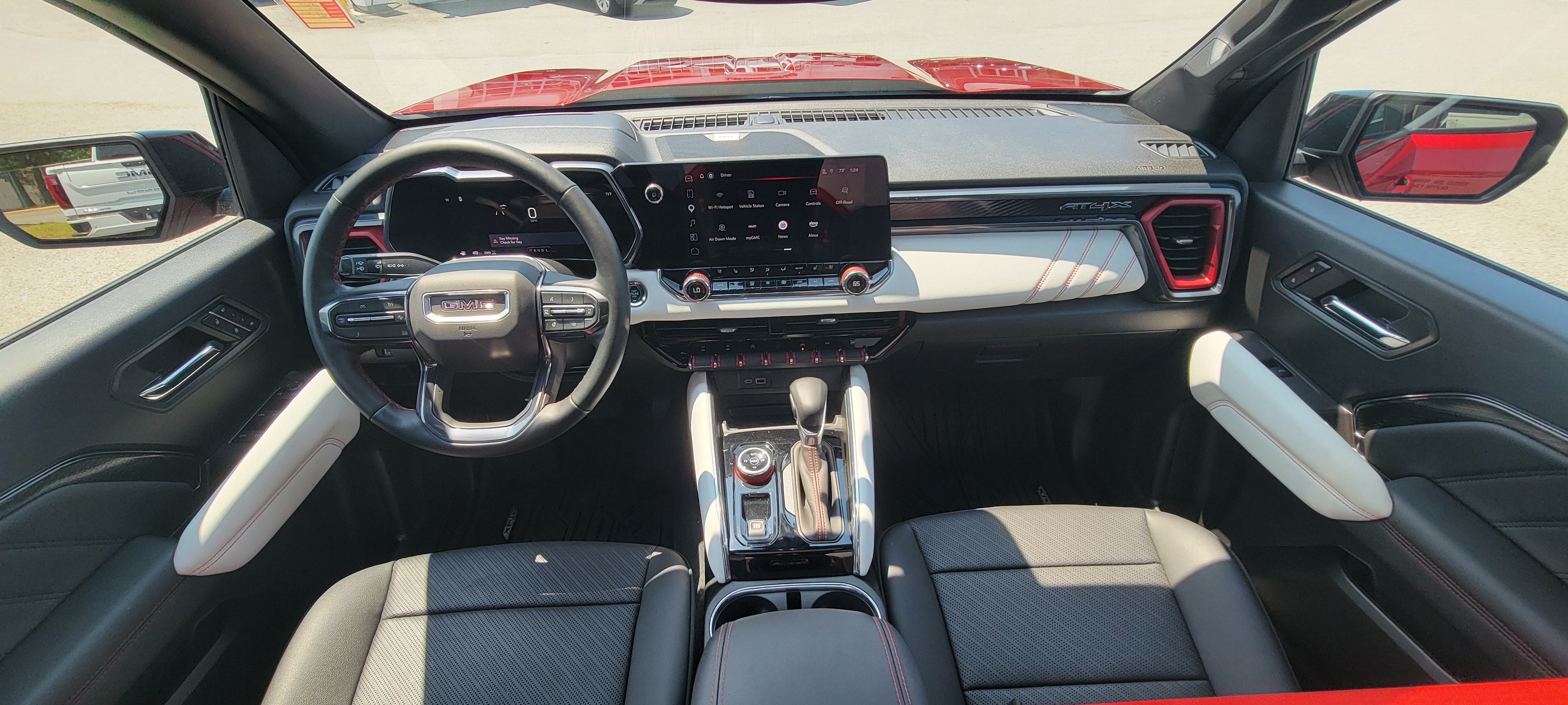 2023 GMC Canyon AT4X