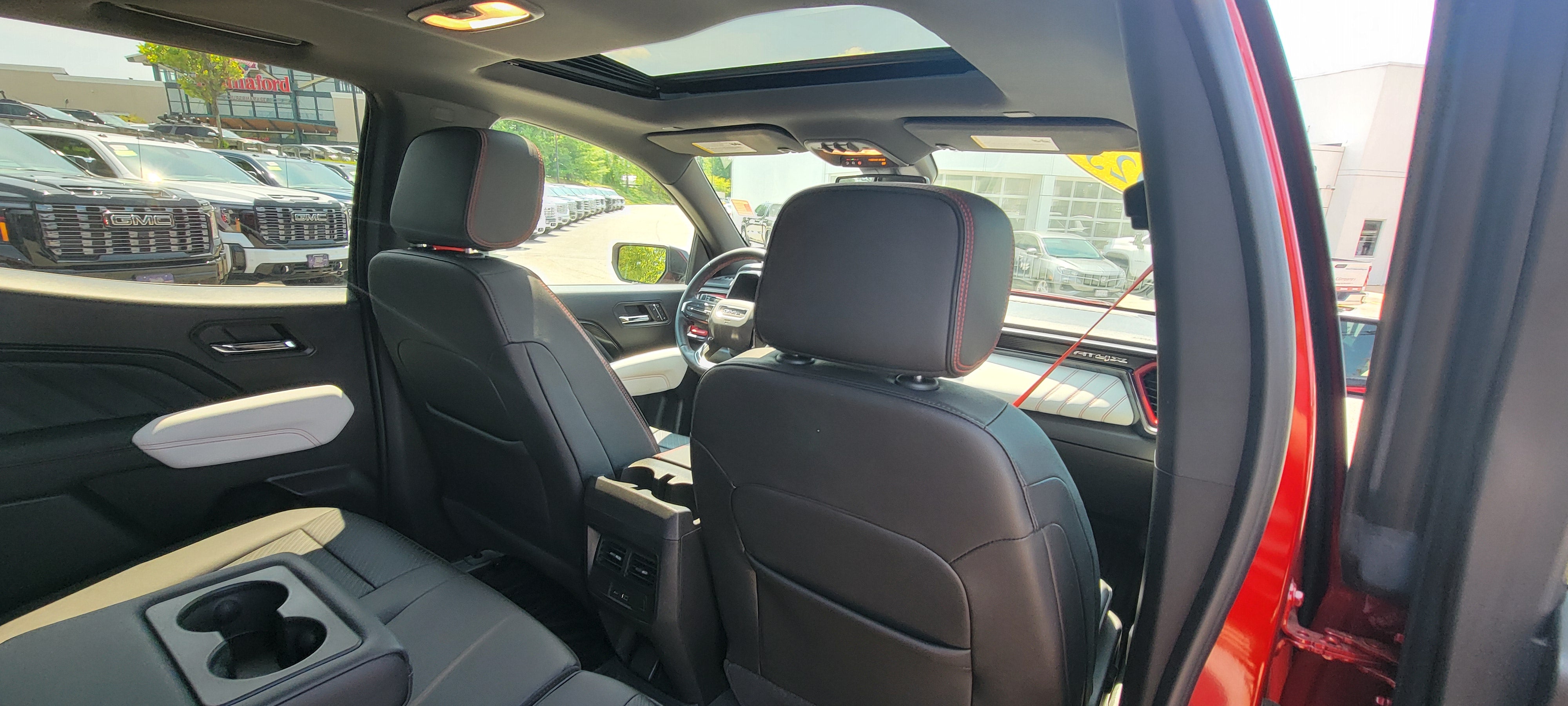 2023 GMC Canyon AT4X