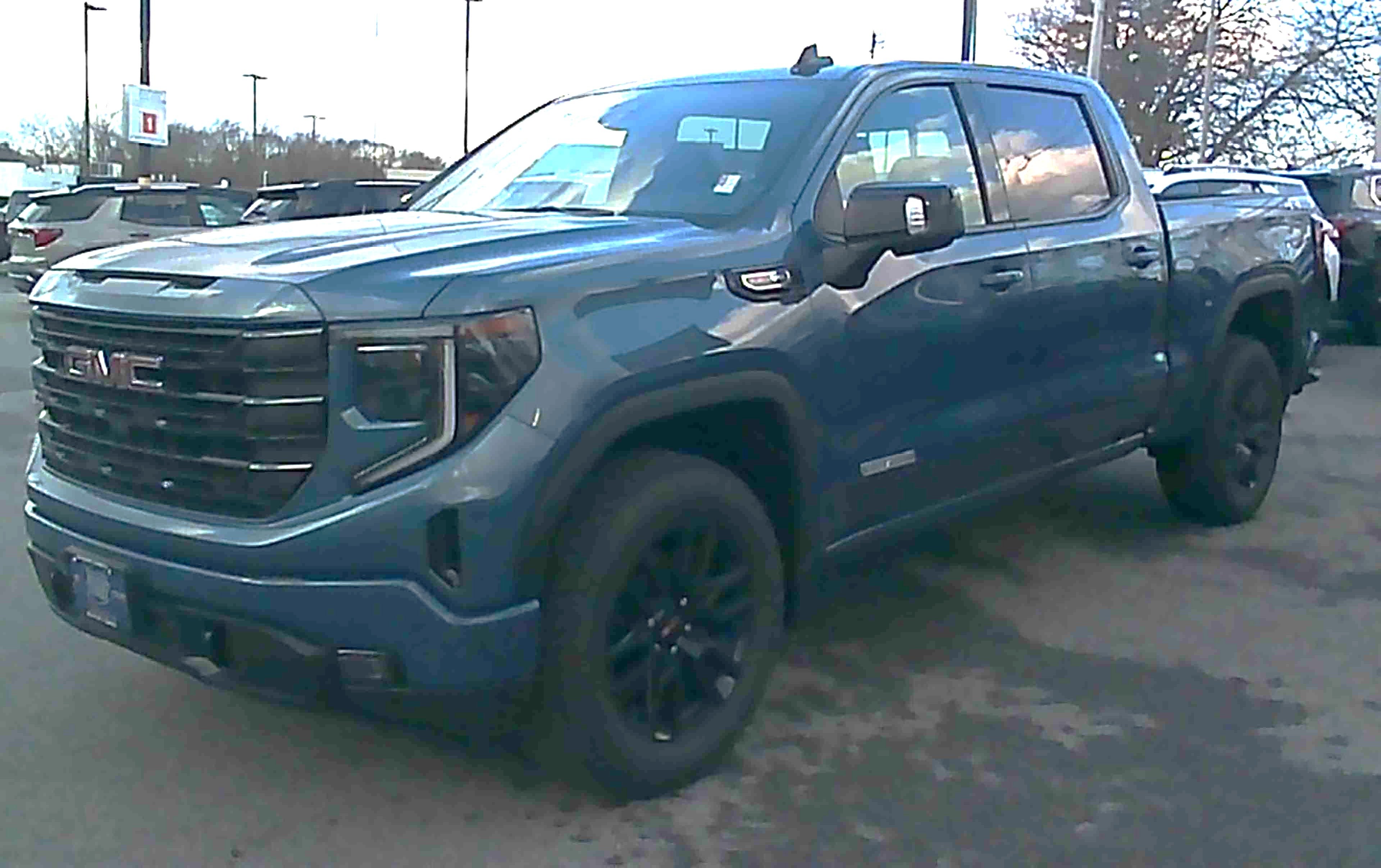 2026 GMC Sierra 1500 Elevation