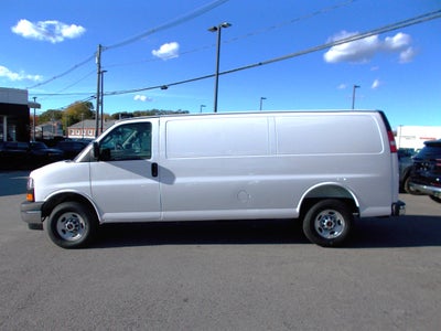 2025 GMC Savana Cargo 3500 Work Van