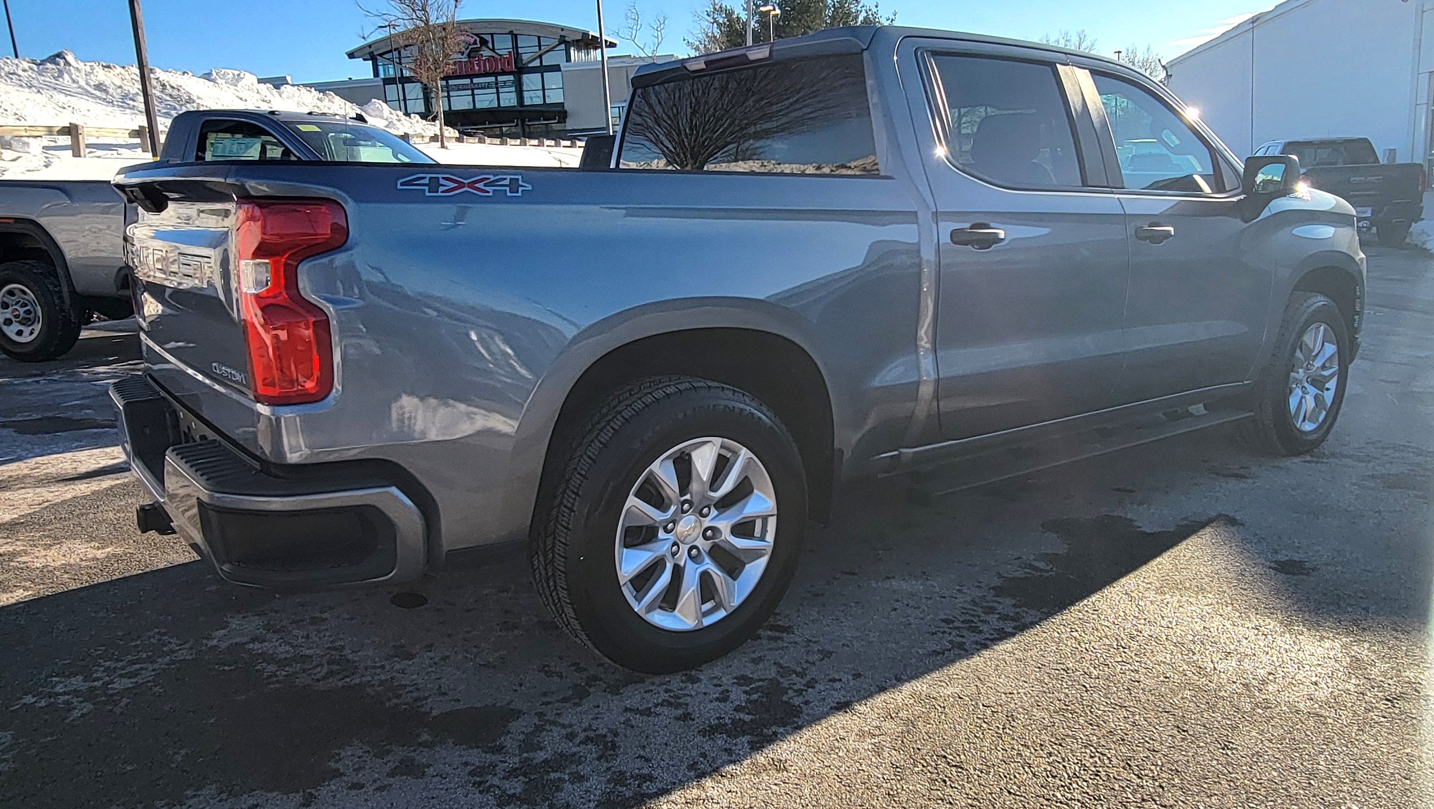 2020 Chevrolet Silverado 1500 Custom