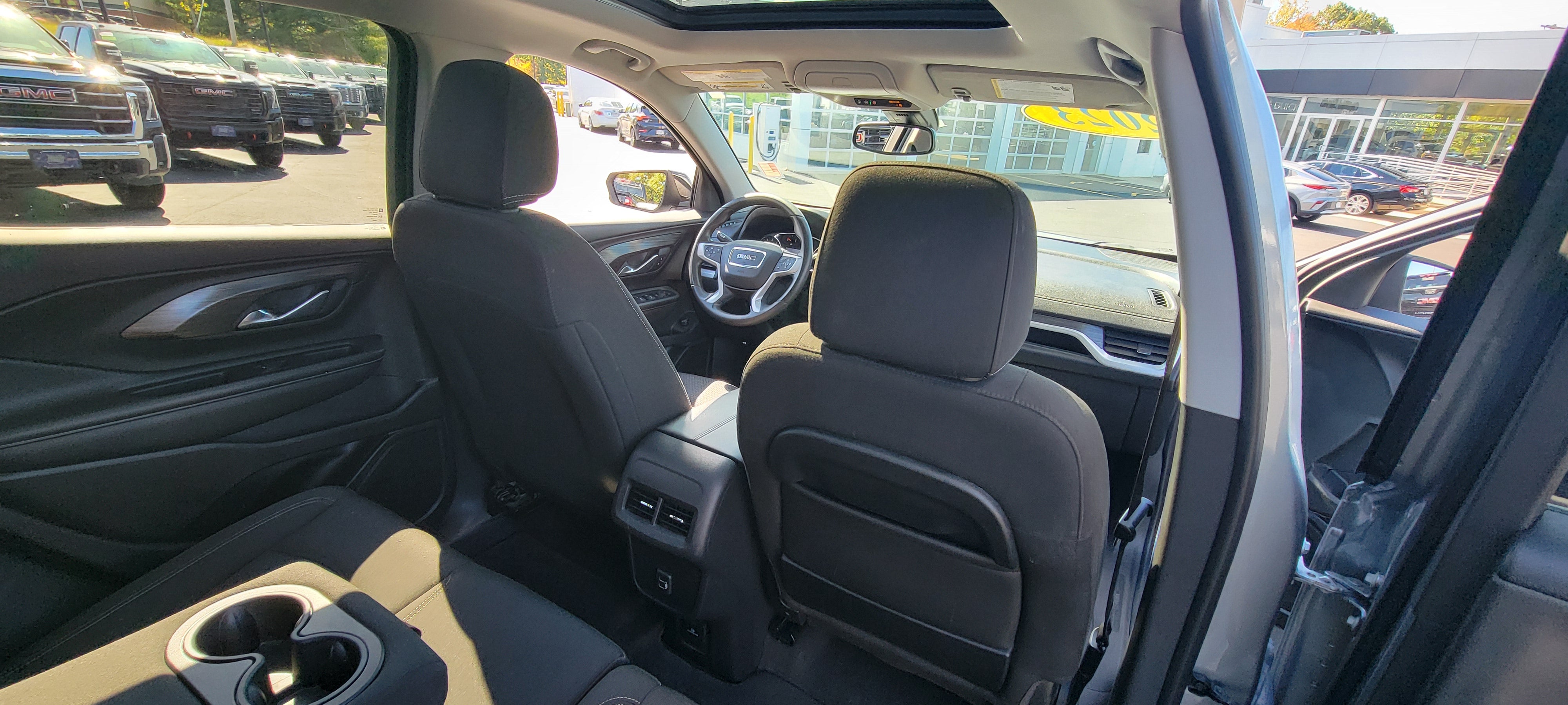 2023 GMC Terrain SLE