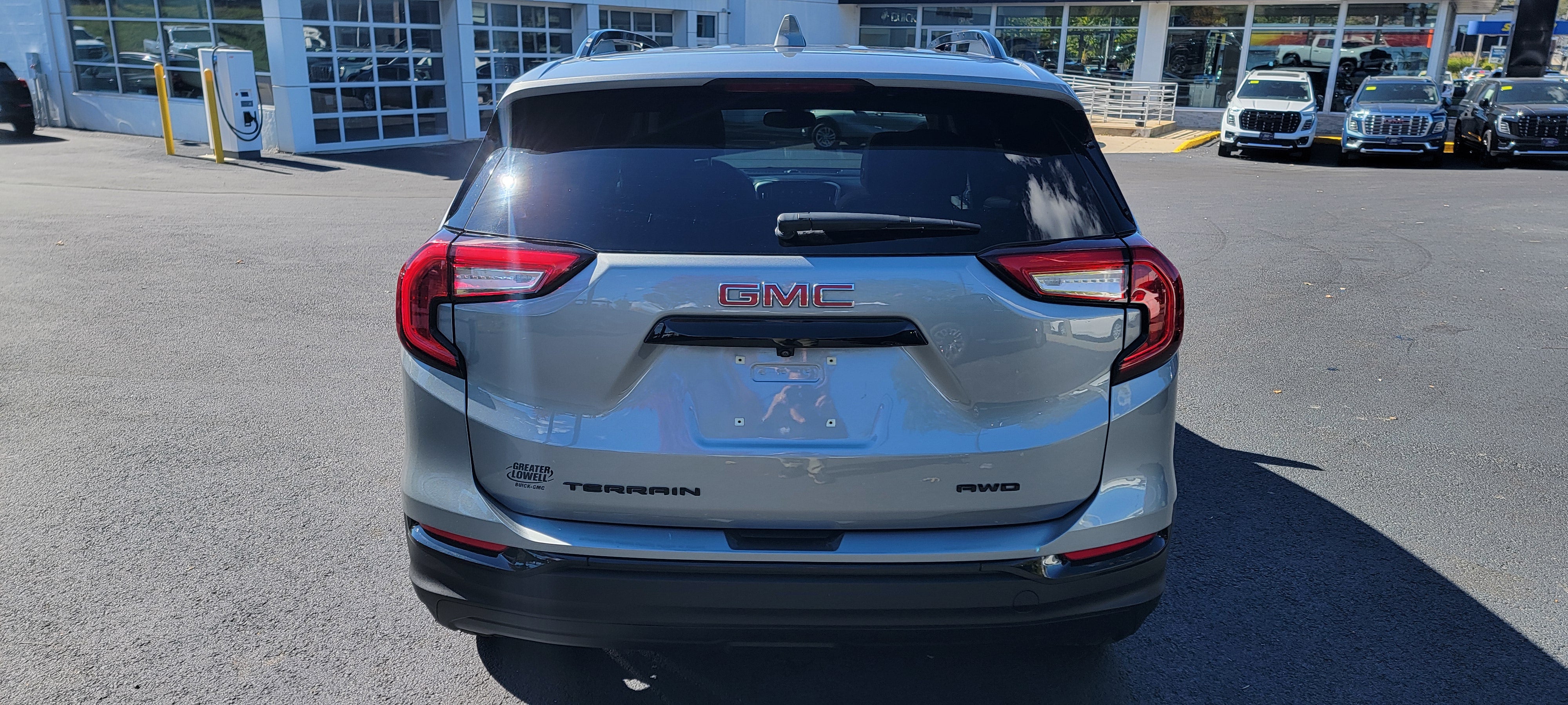 2023 GMC Terrain SLE