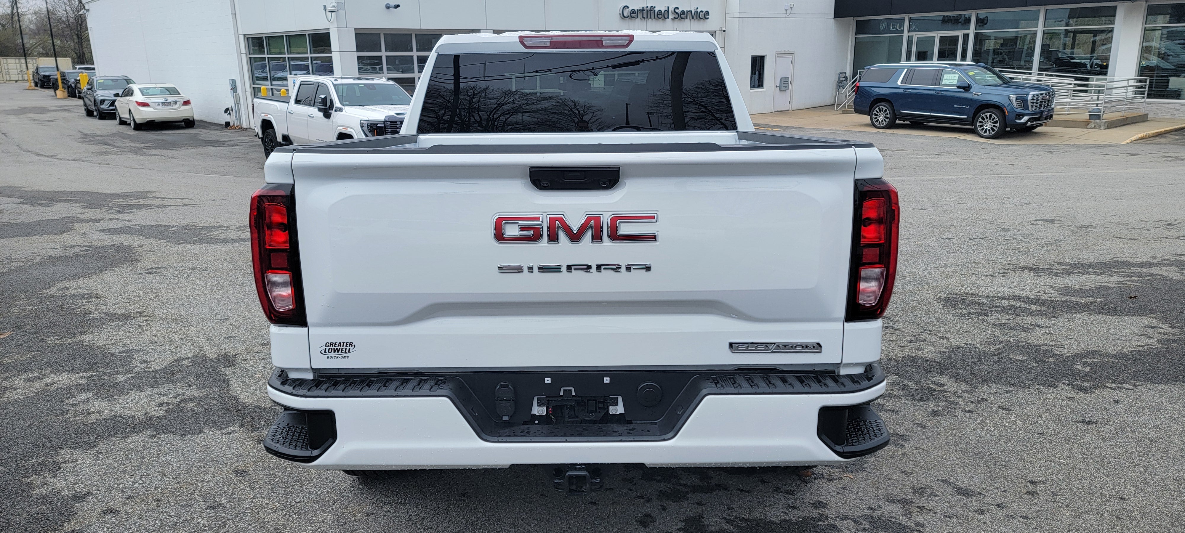 2026 GMC Sierra 1500 Elevation