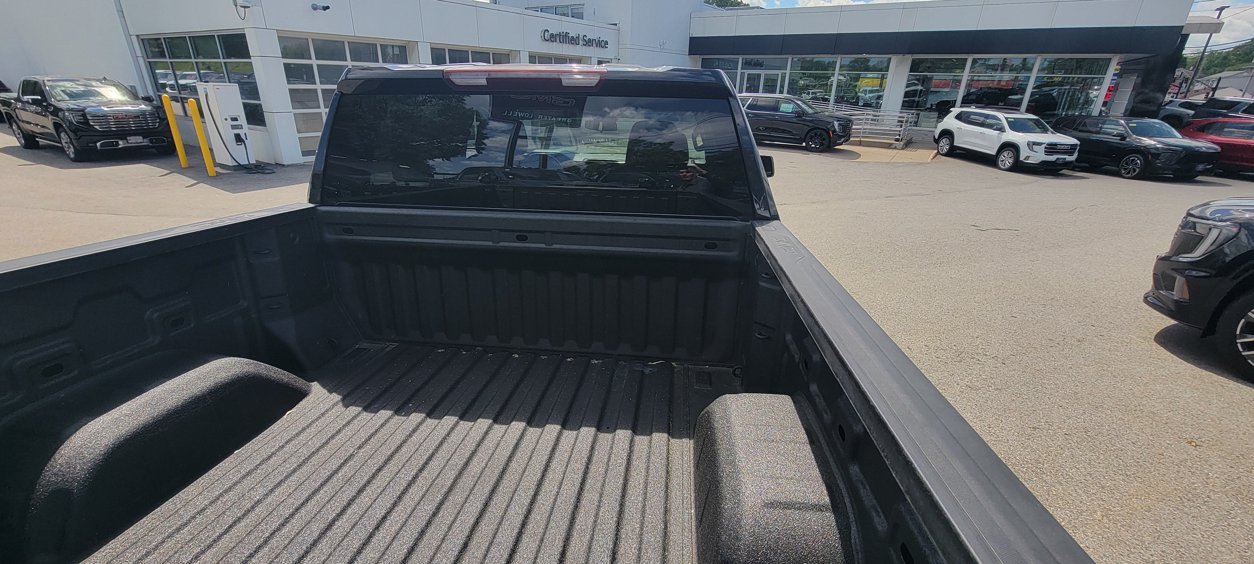 2022 GMC Sierra 1500 Elevation