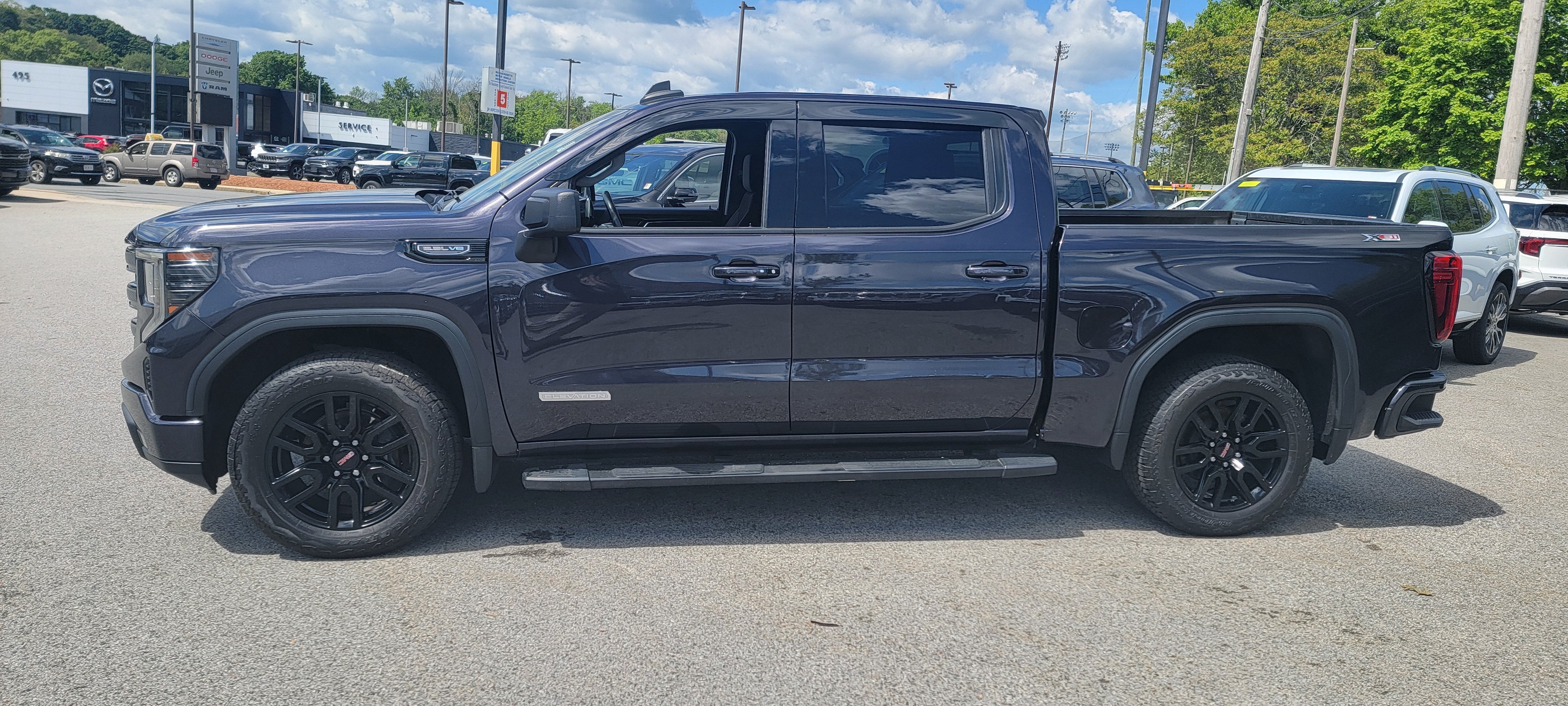 2022 GMC Sierra 1500 Elevation