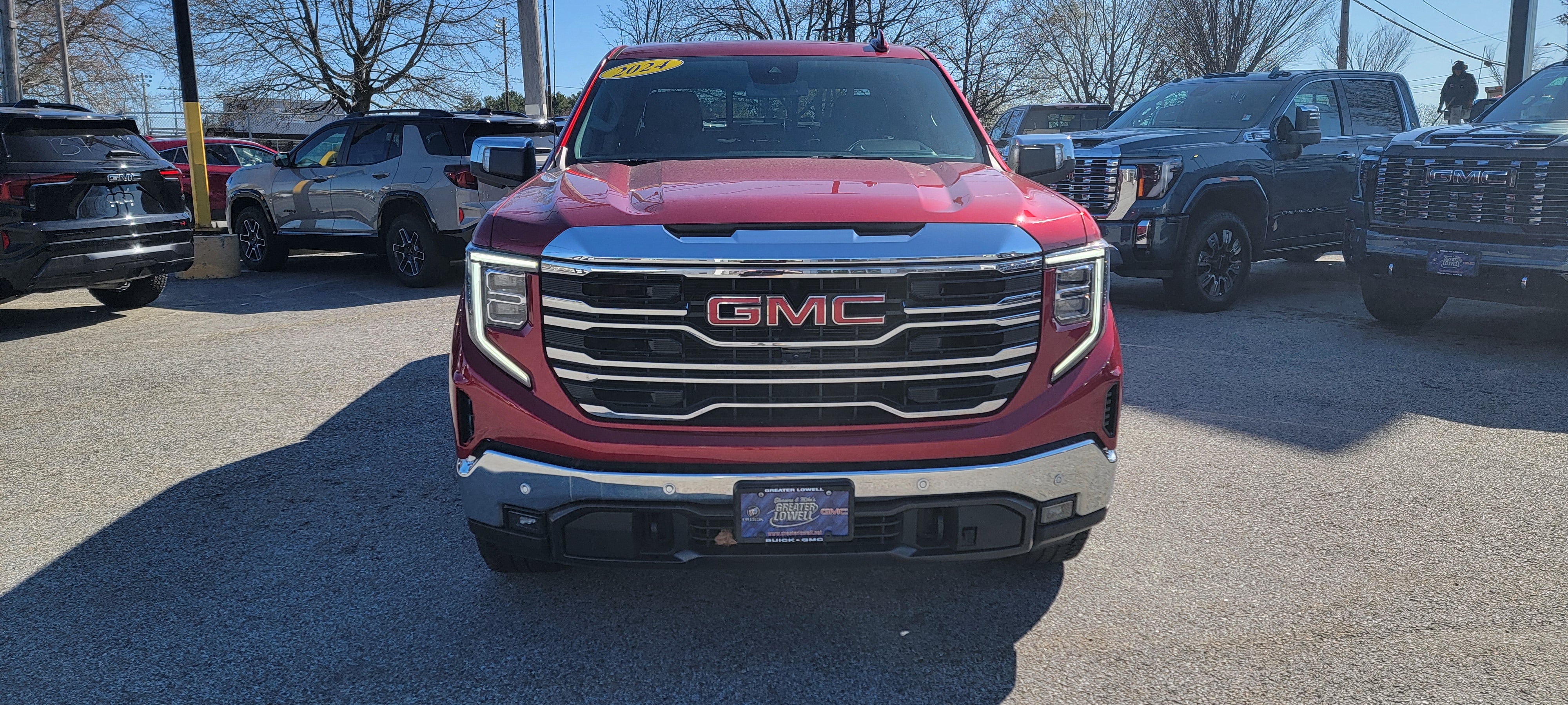 2024 GMC Sierra 1500 SLT