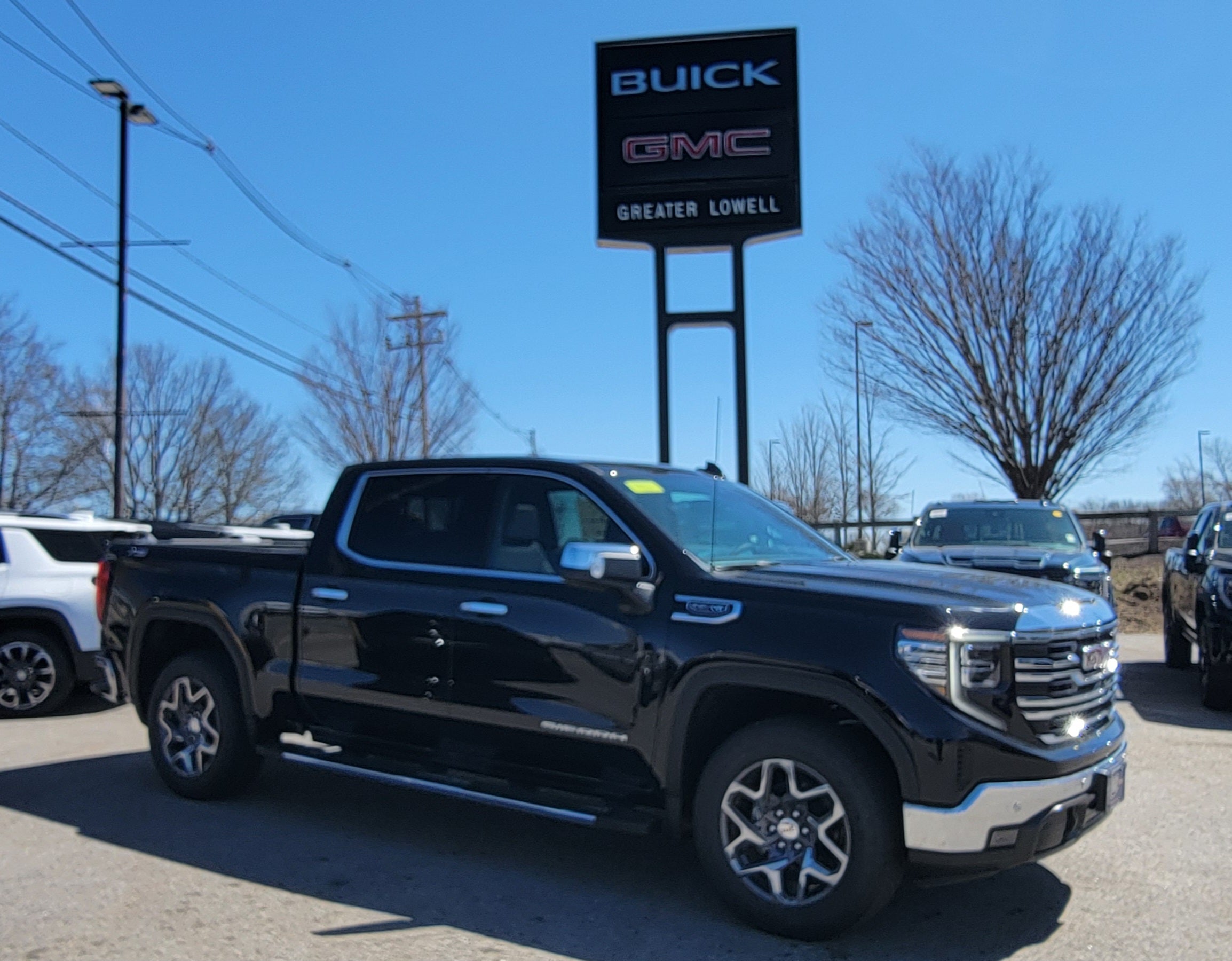 2026 GMC Sierra 1500 SLT