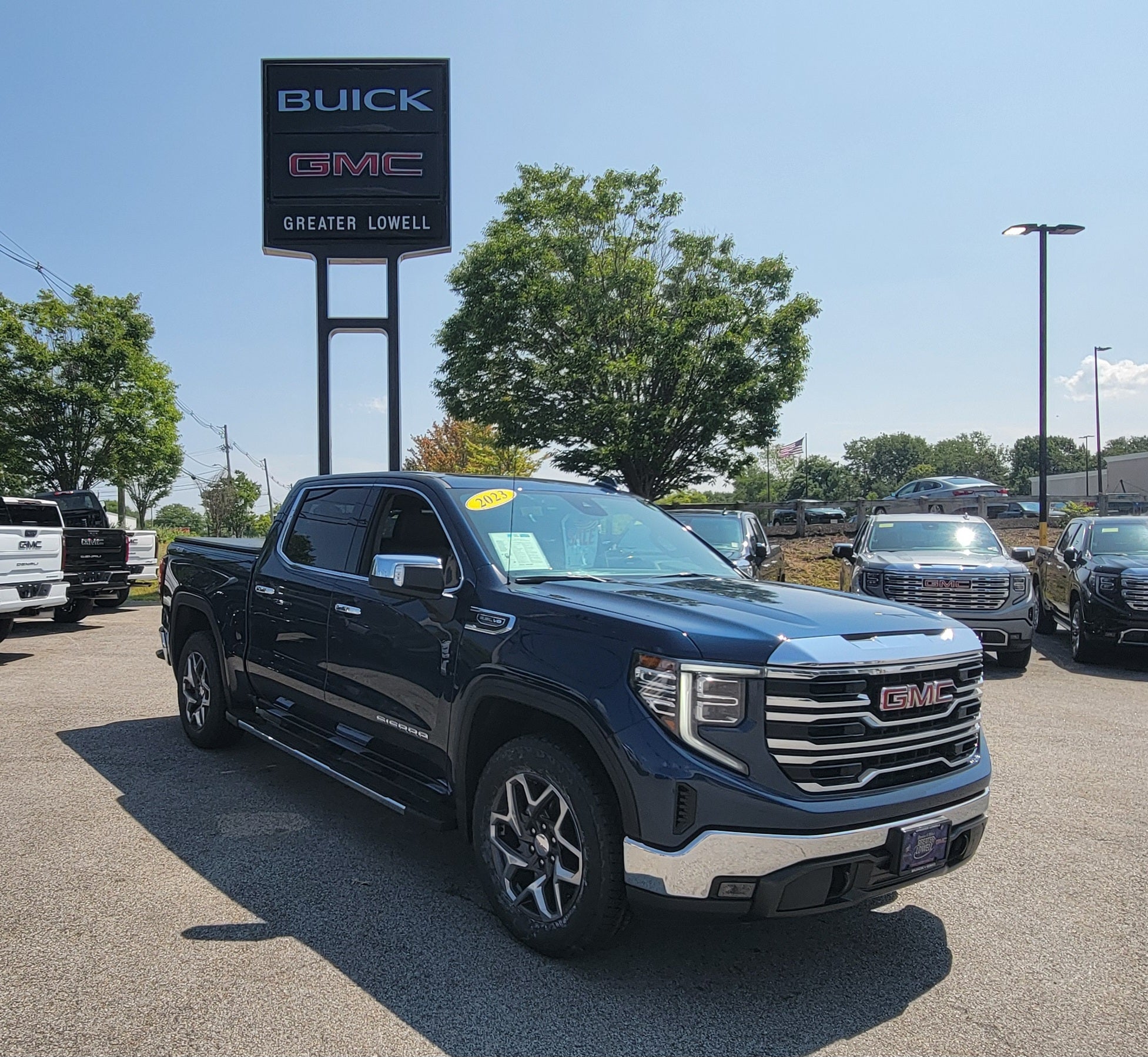2023 GMC Sierra 1500 SLT