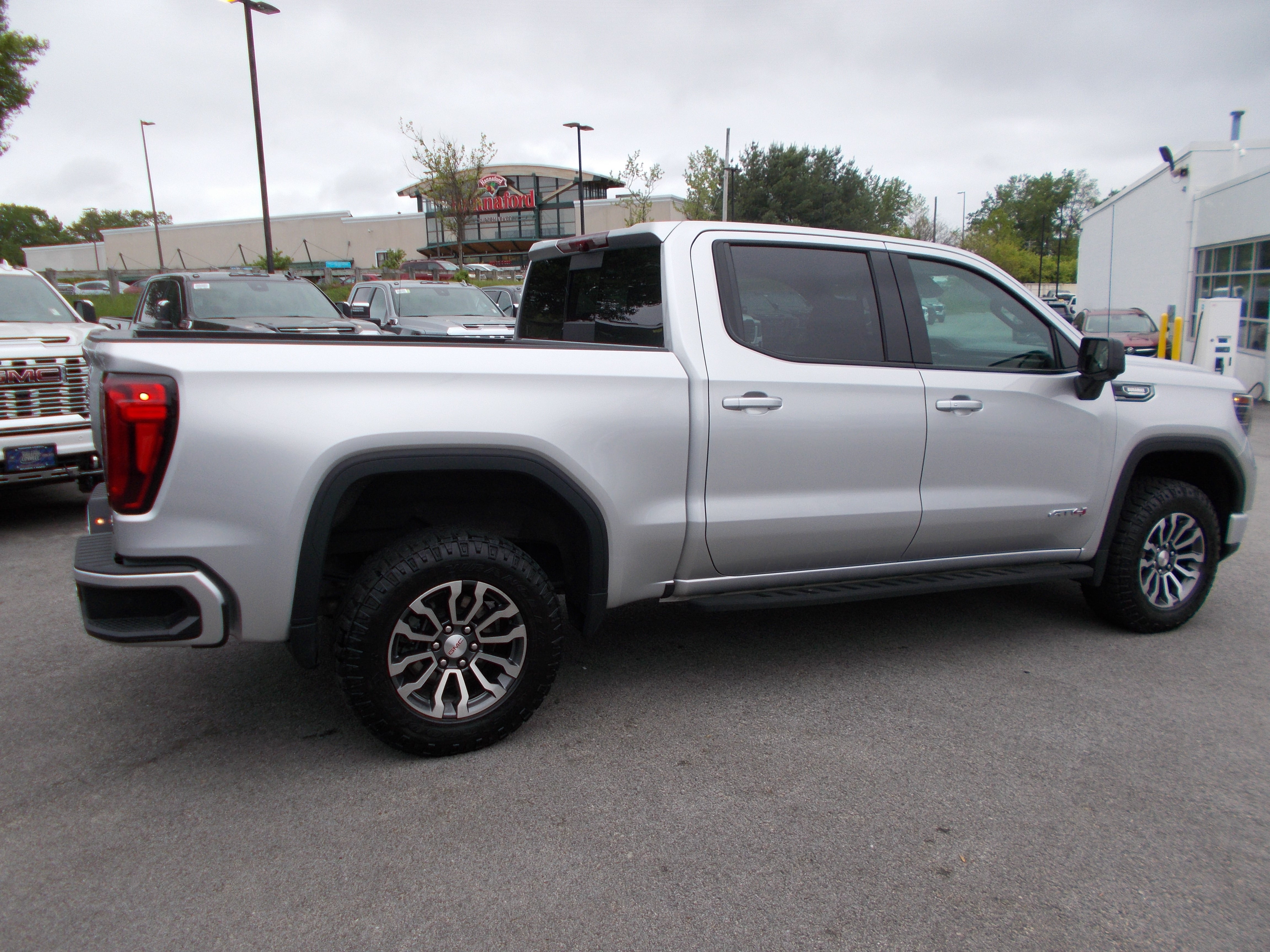 2022 GMC Sierra 1500 AT4