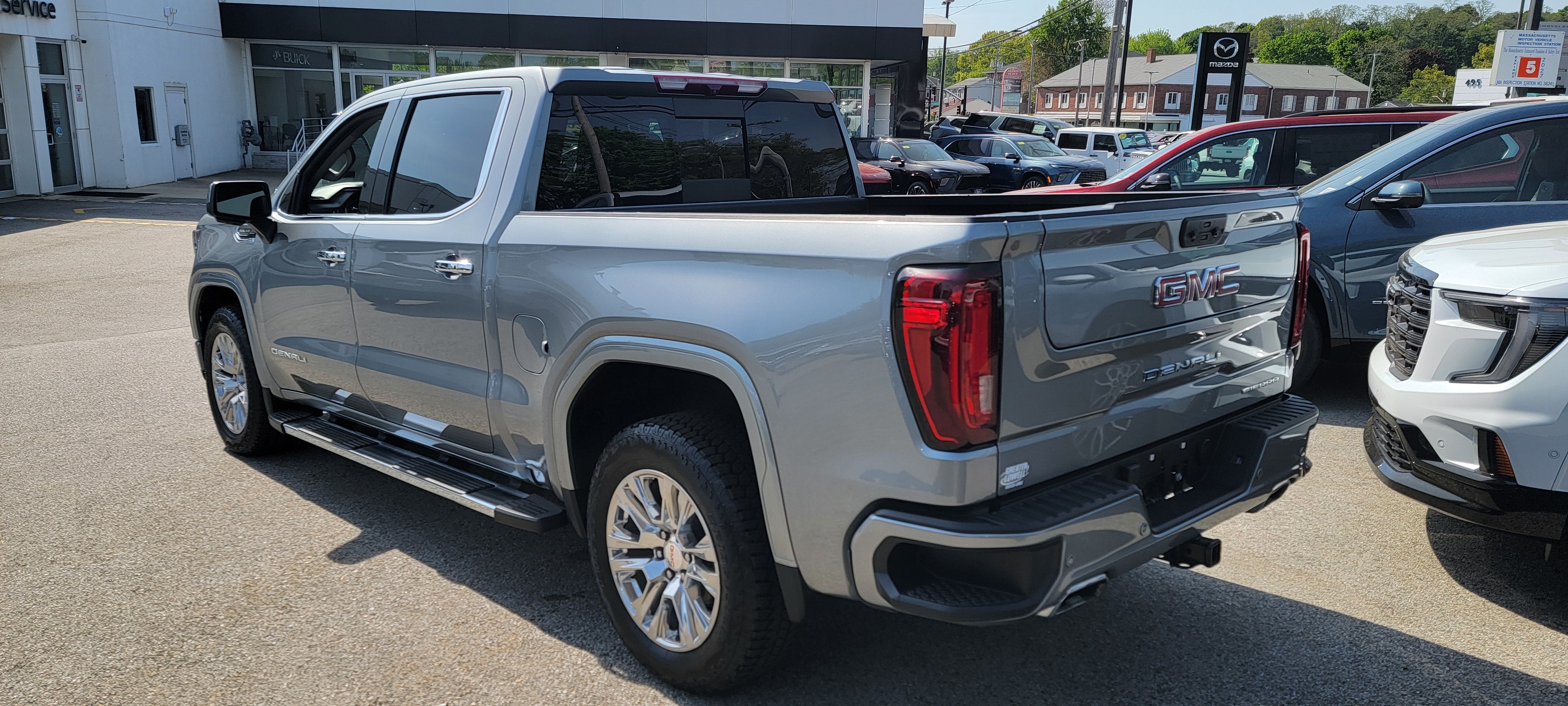 2023 GMC Sierra 1500 Denali