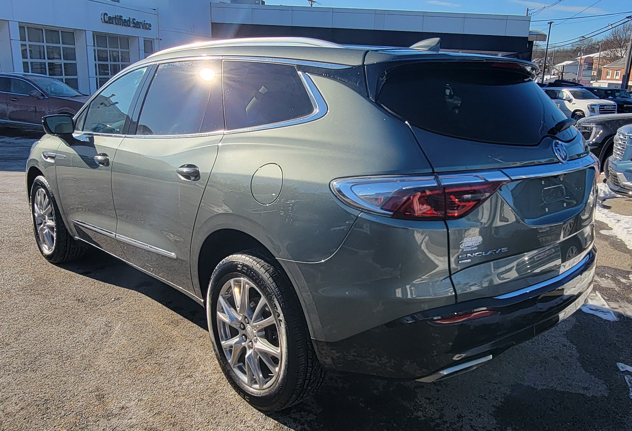 2022 Buick Enclave Essence