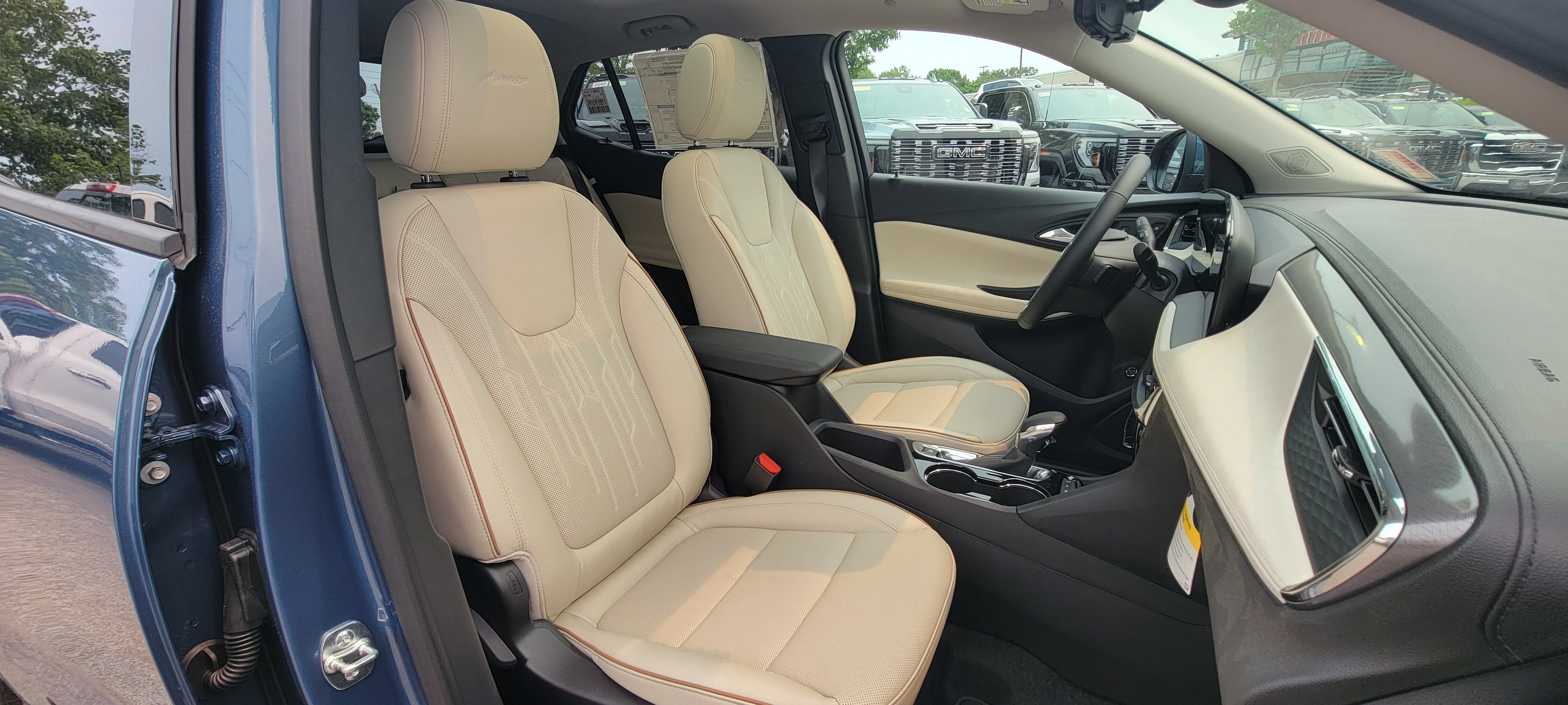 2026 Buick Encore GX Avenir