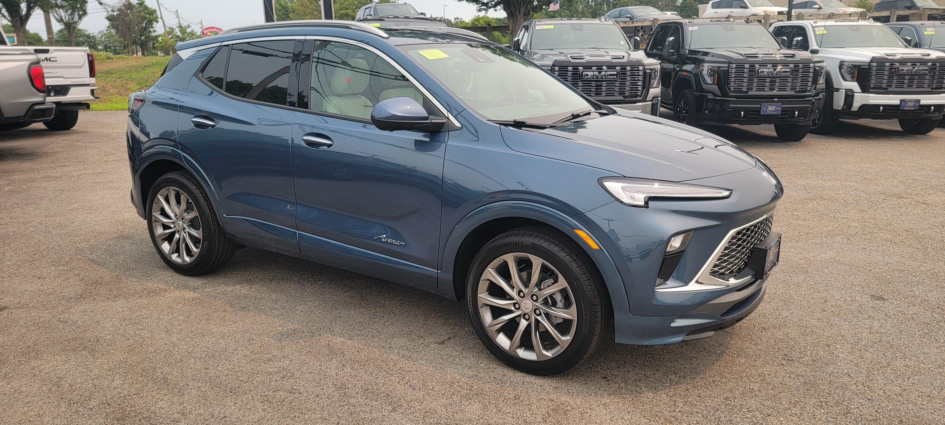 2026 Buick Encore GX Avenir
