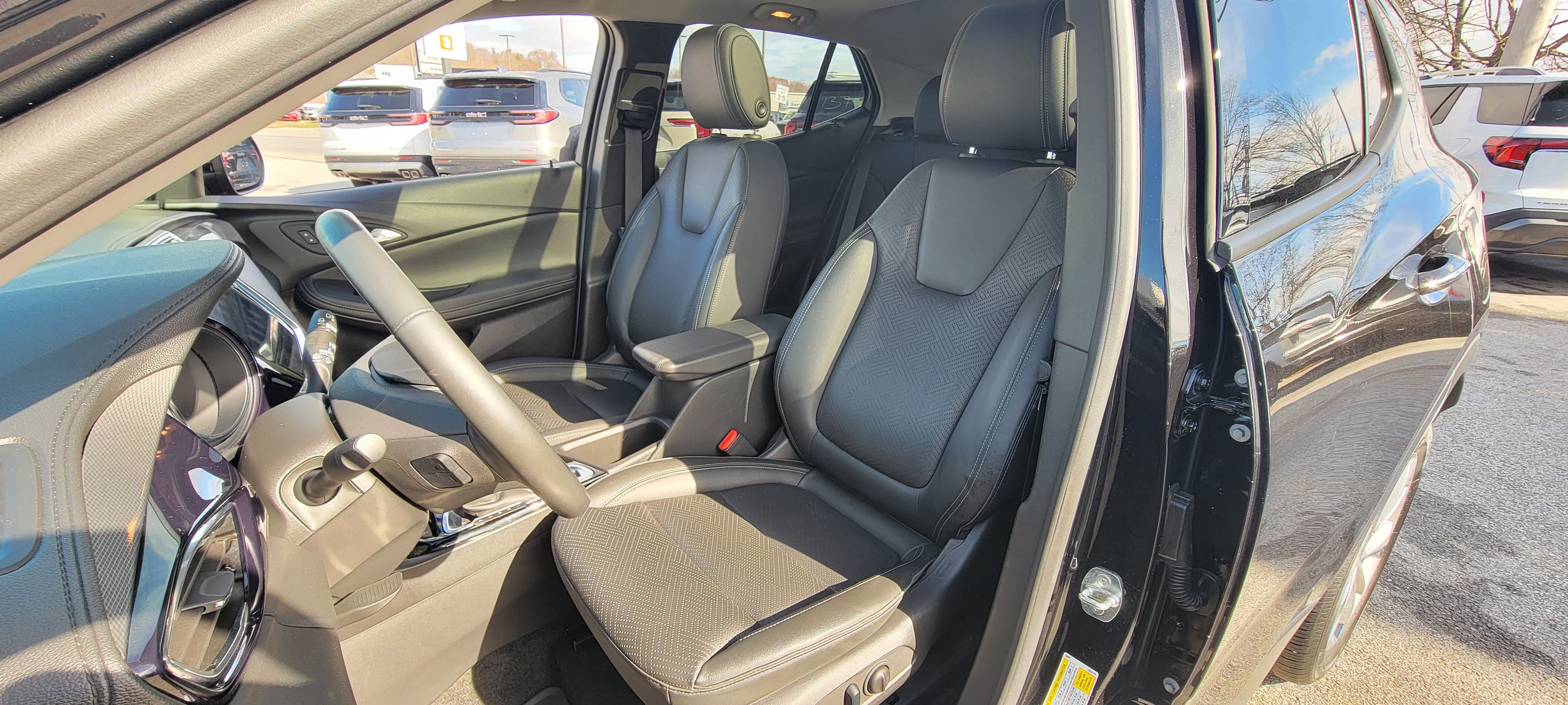 2023 Buick Encore GX Essence