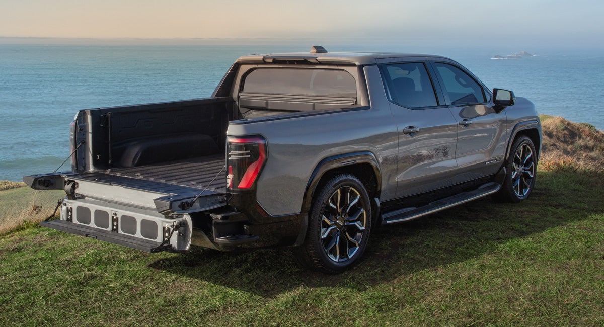 Greater Lowell Buick GMC in Lowell MA