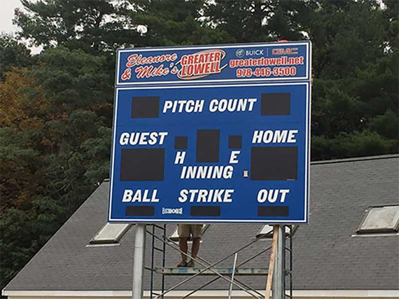 Lowell Buick Sponsored Little League Basball Scoreboard